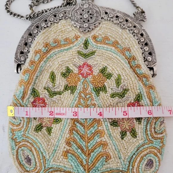 Vintage Beaded Floral Handbag Beautiful Colors, Pink, Green, Blue, and Gold - Picture 15 of 16